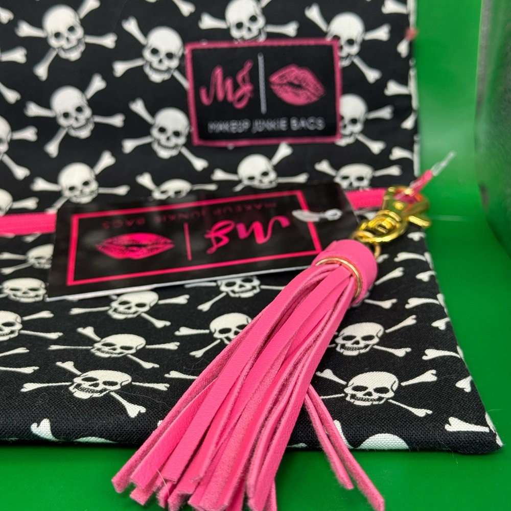 Makeup Junkie Bag - large “GLAM TO THE BONE”